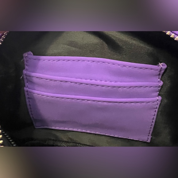 Fanny pack belt bag bum hip pack, bag purple 3 pocket zip card holder NWT - Picture 3 of 5